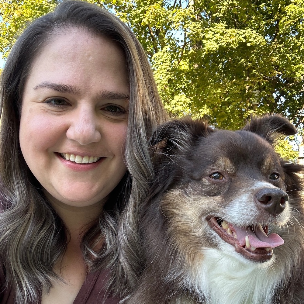 Meet your Posher, Emily